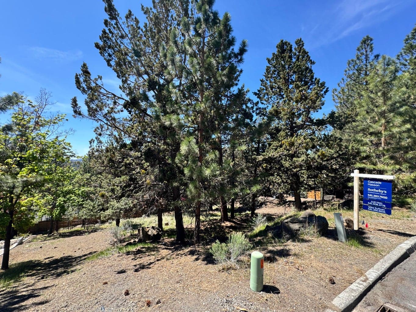 Come walk the property, take in the views, and imagine the possibilities. Life on Awbrey Butte is something truly special—and this could be your chance to make it home.