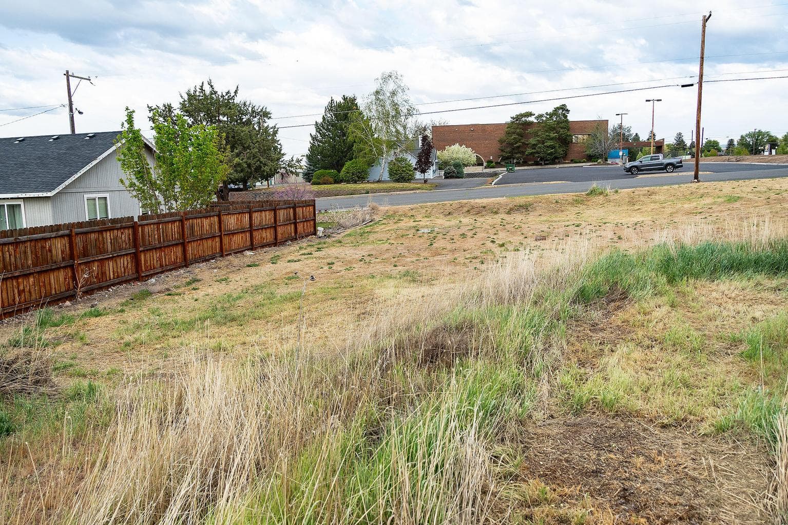 Photo of SW 3rd Street 18 of 32