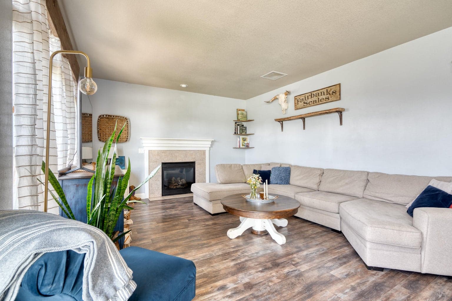 Photo of 964 25th 5 of 49