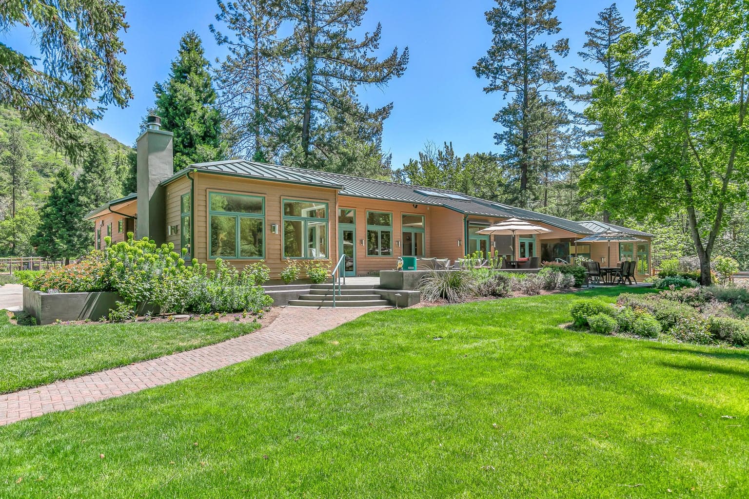 13587 Highway 238, Applegate, 97530