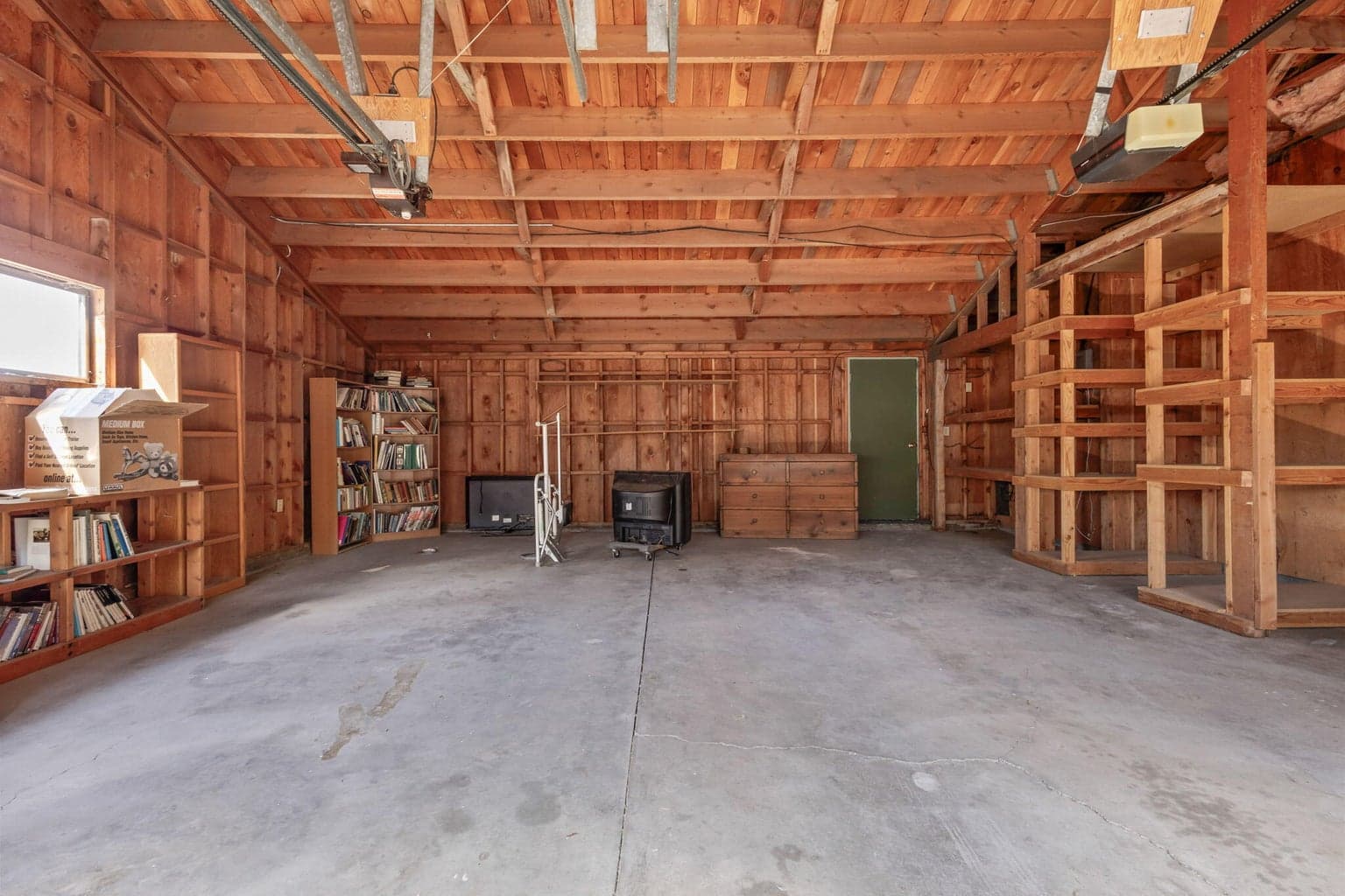 Photo of 915 NE Wyoming Drive 48 of 50