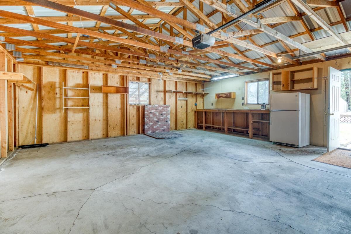 Detached Garage interior