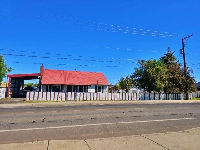 Photo of 967 2nd 3 of 21