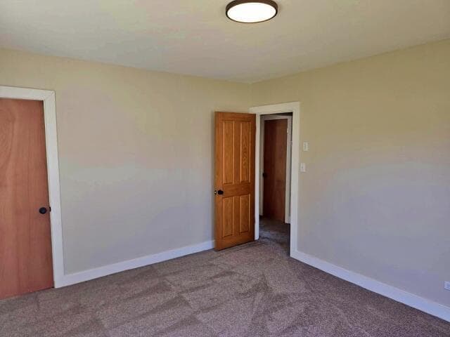 Photo of 967 NW 2nd Street 14 of 21