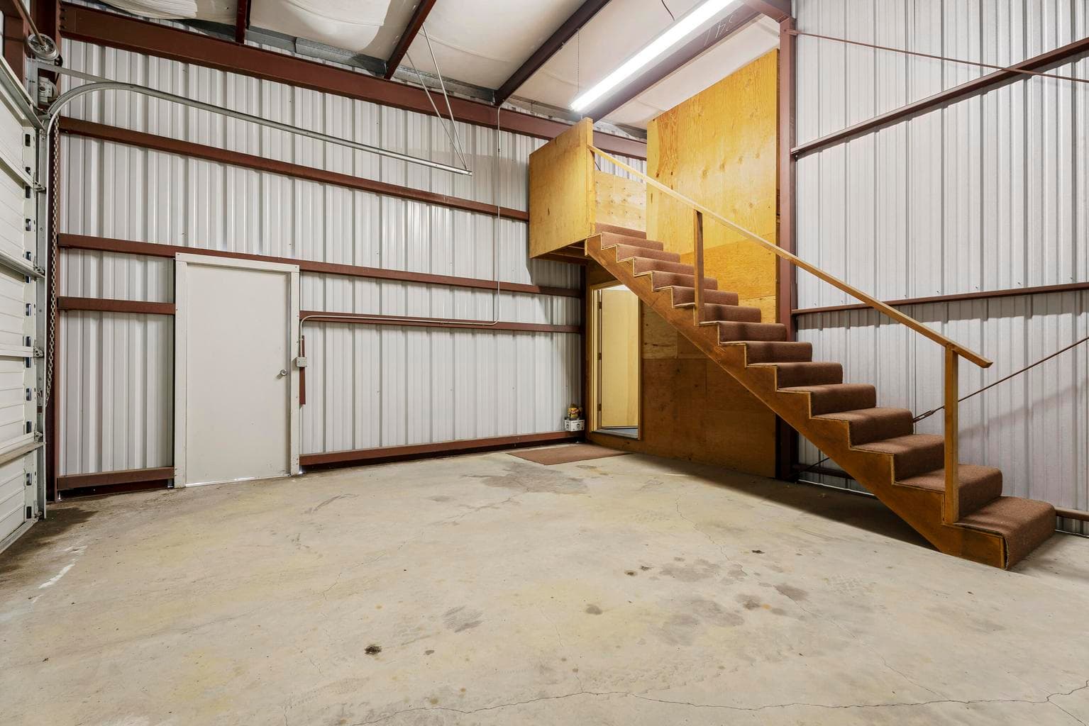 Photo of 57172 River Road 8 of 15