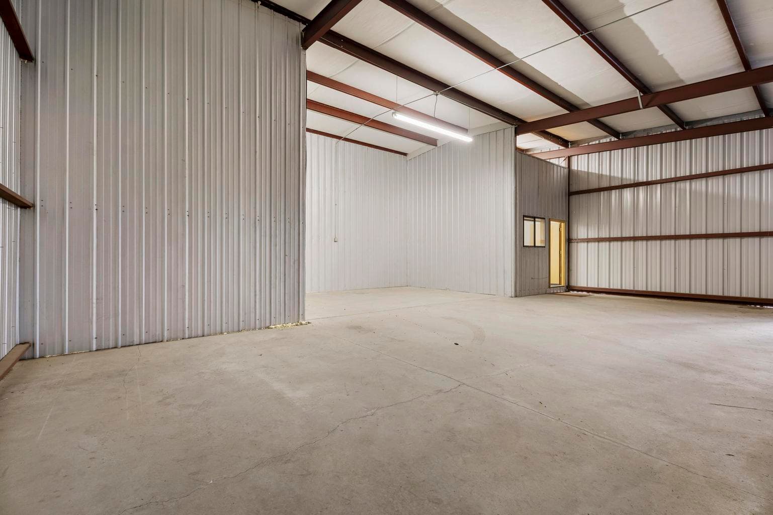 Photo of 57172 River Road 3 of 15