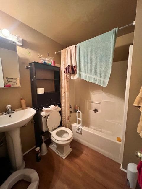 Photo of 3205 SW Pumice Avenue 12 of 23