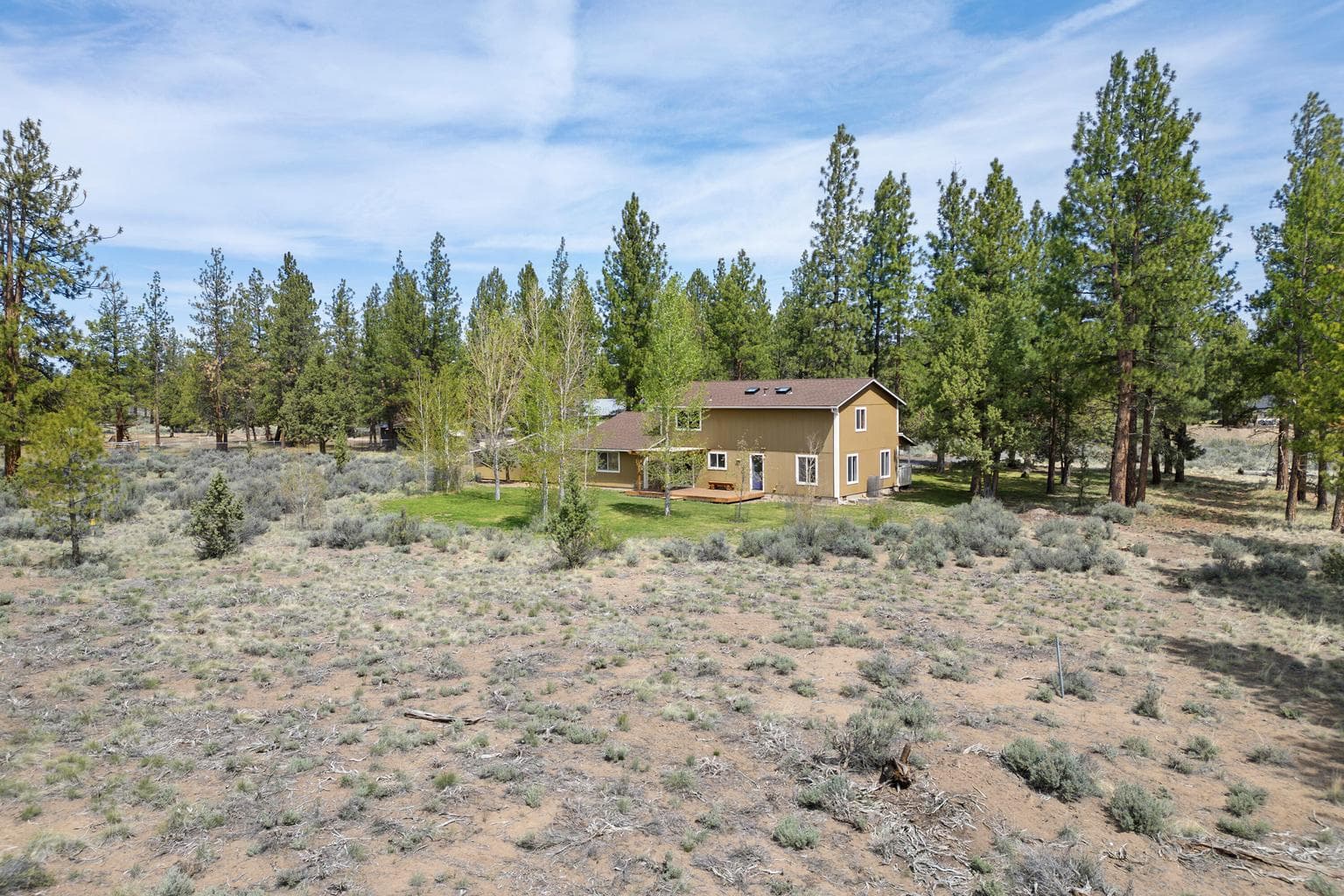 Photo of 22181 Calgary Drive 31 of 40