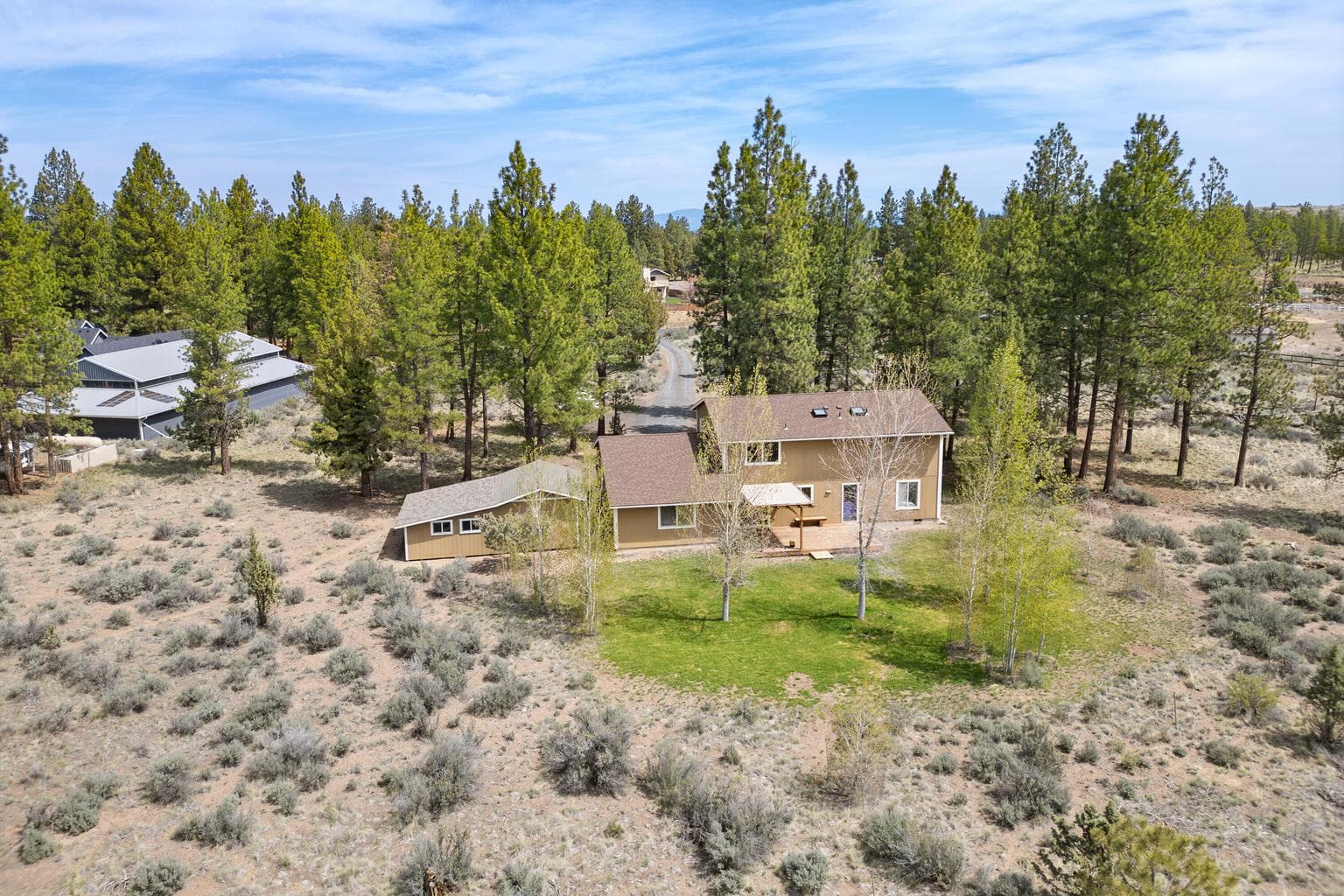 Photo of 22181 Calgary Drive 32 of 40