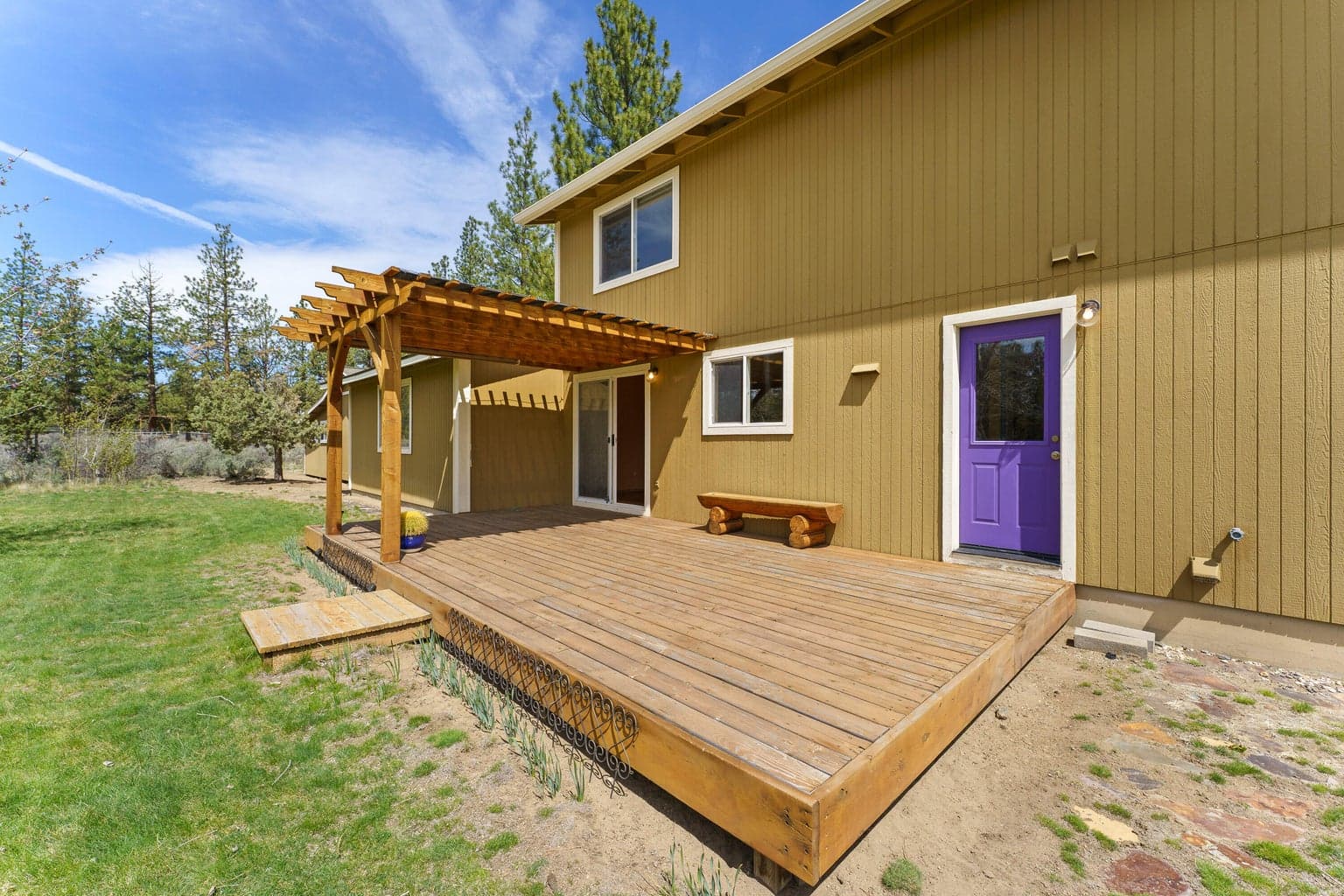 Photo of 22181 Calgary Drive 26 of 40