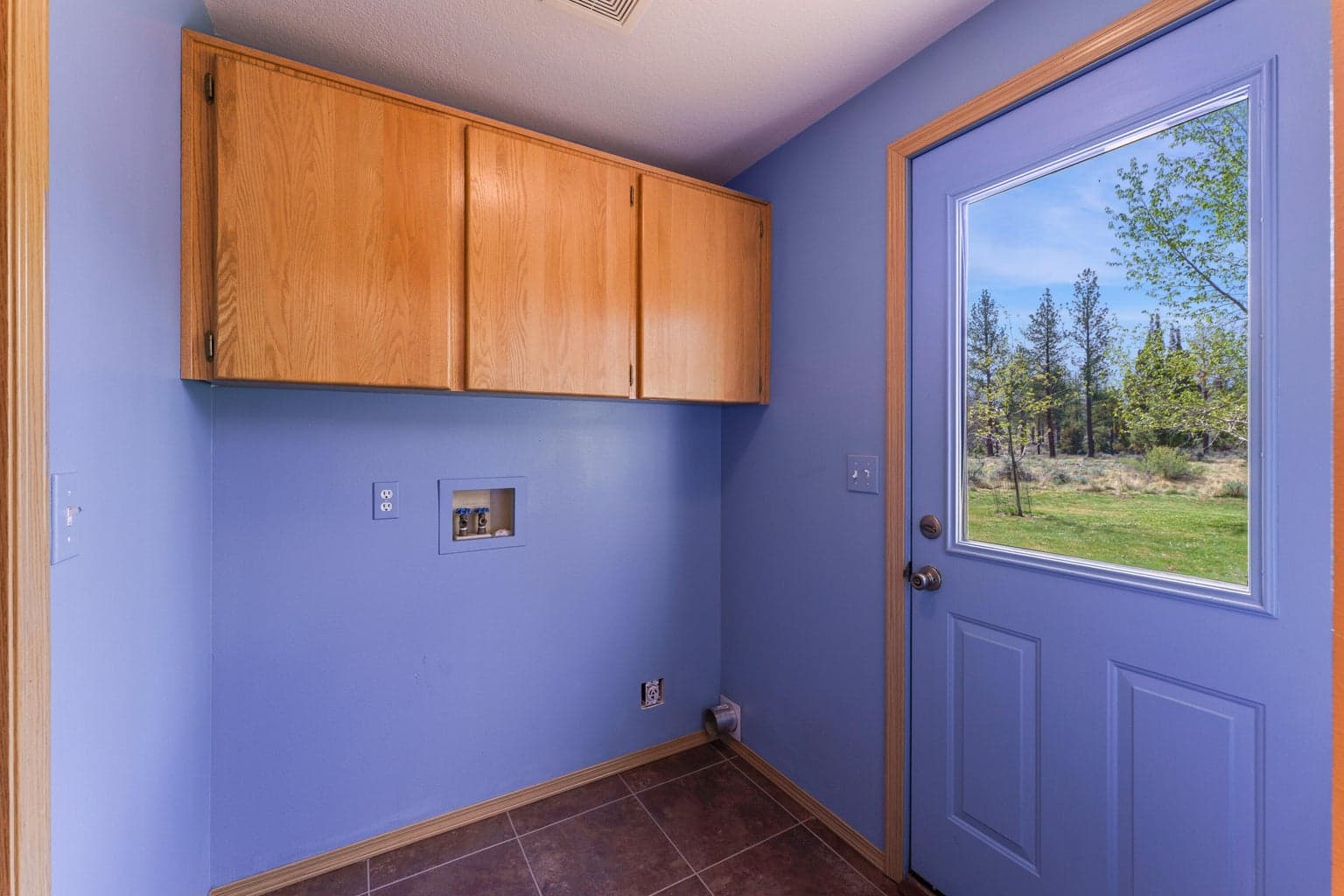 Photo of 22181 Calgary Drive 13 of 40