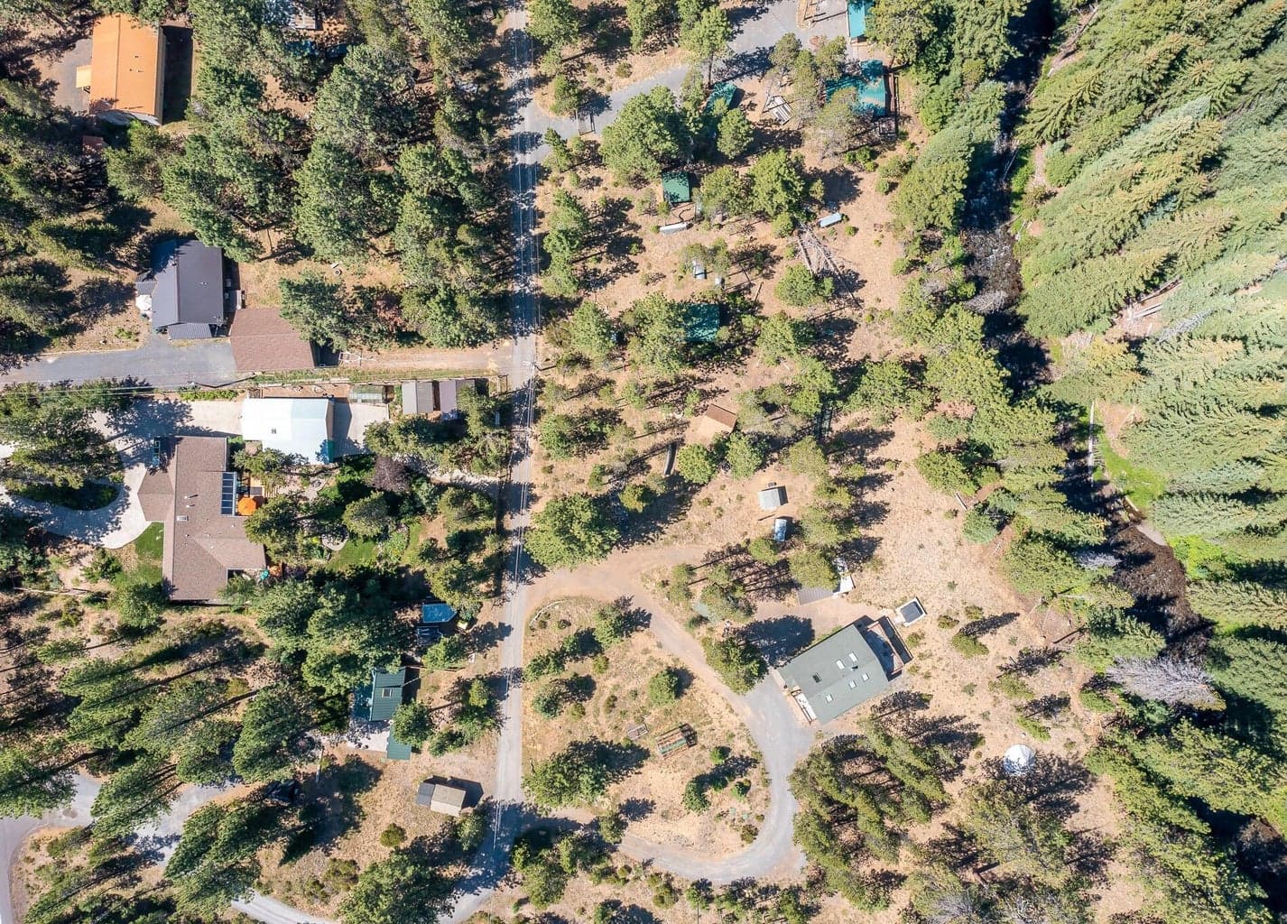 Photo of 16390 Skyliners Road 38 of 40