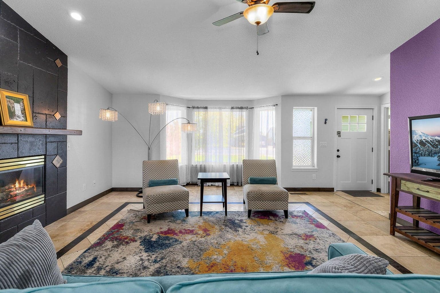Photo of 755 NE Negus Place 8 of 31