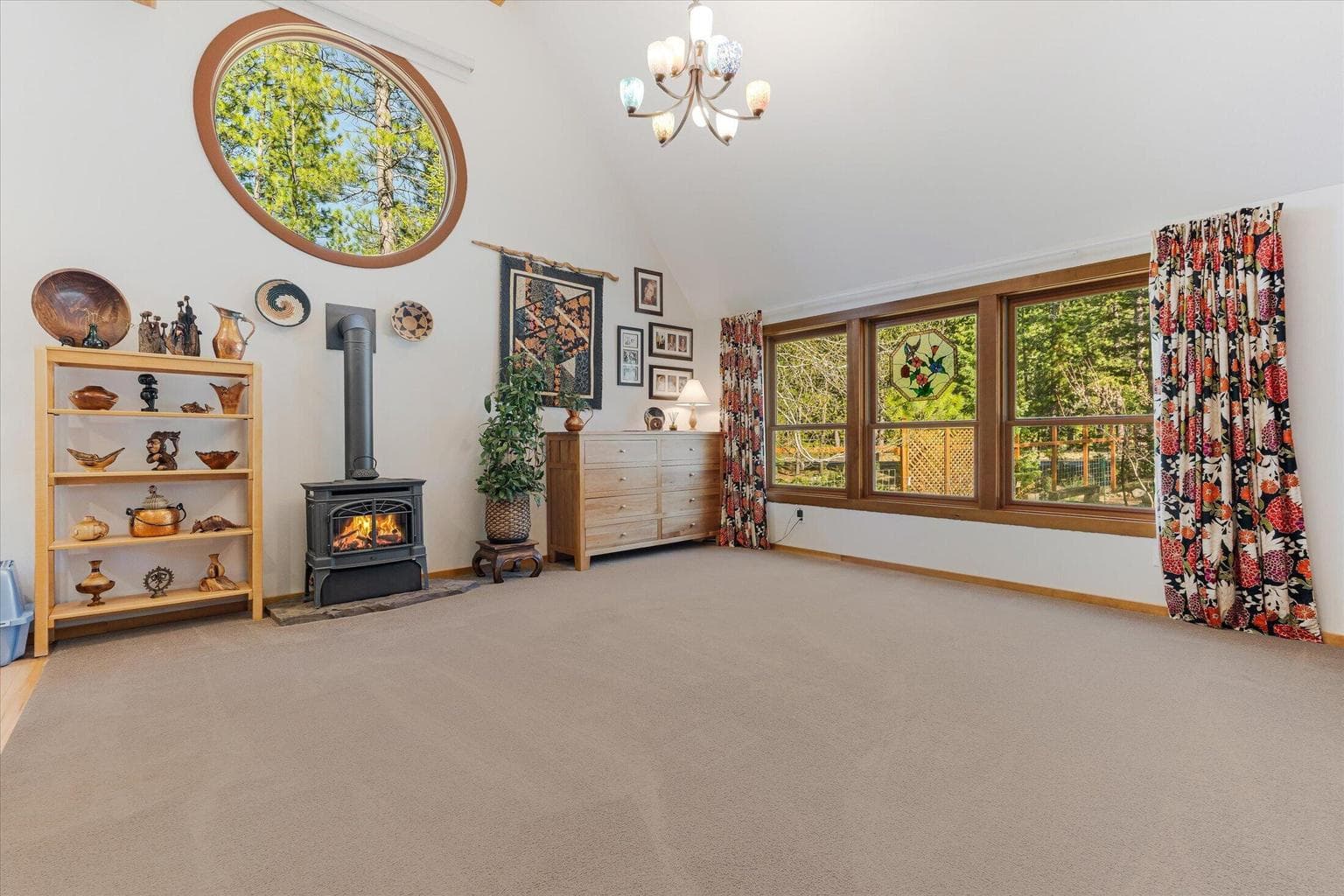 Photo of 16390 Skyliners Road 21 of 40