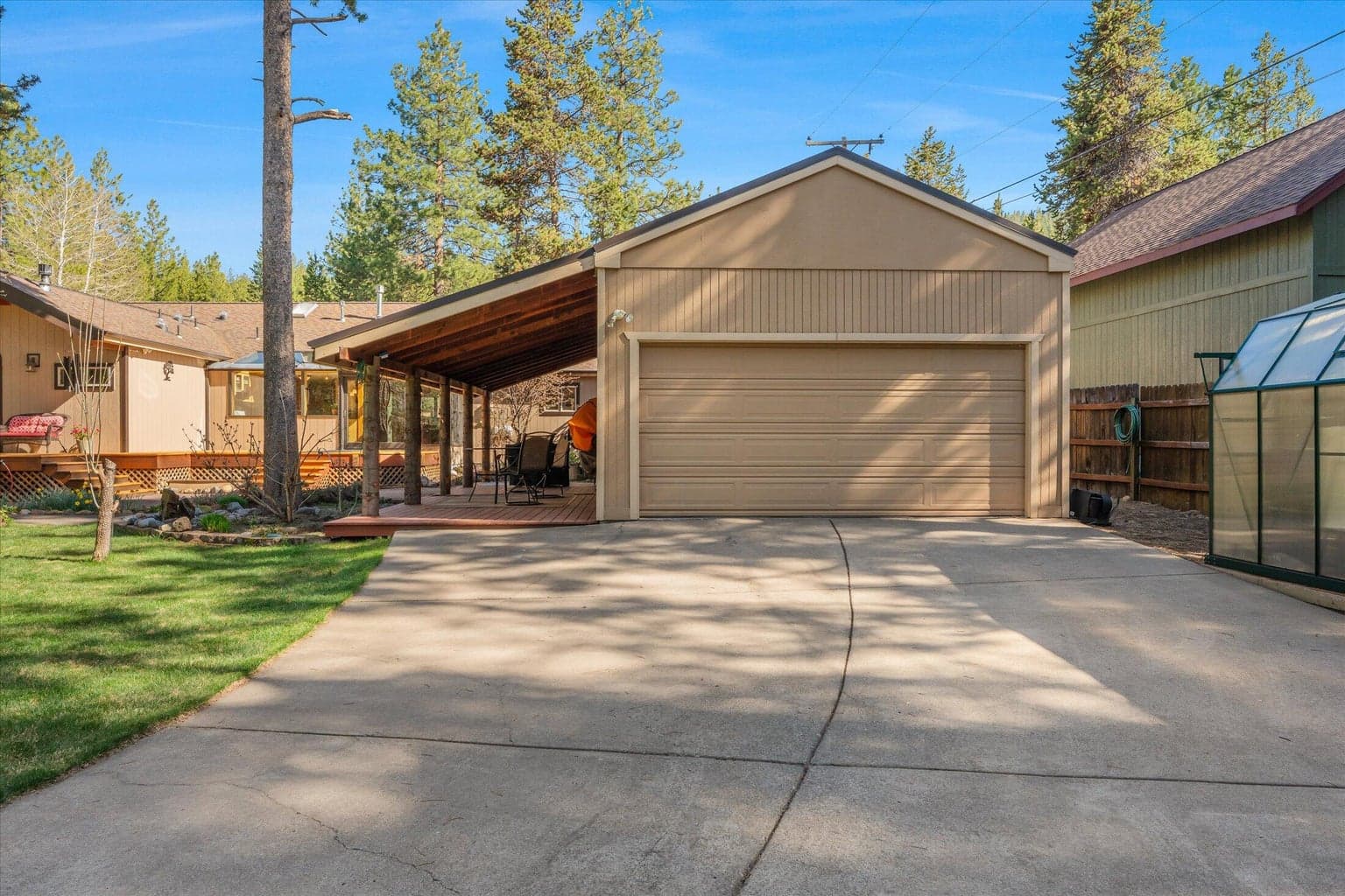 Photo of 16390 Skyliners Road 36 of 40