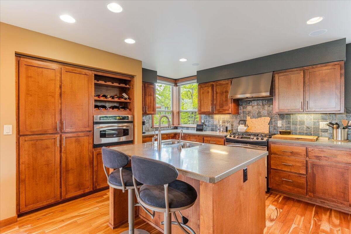Photo of 202 Presidio Park Lane 14 of 37