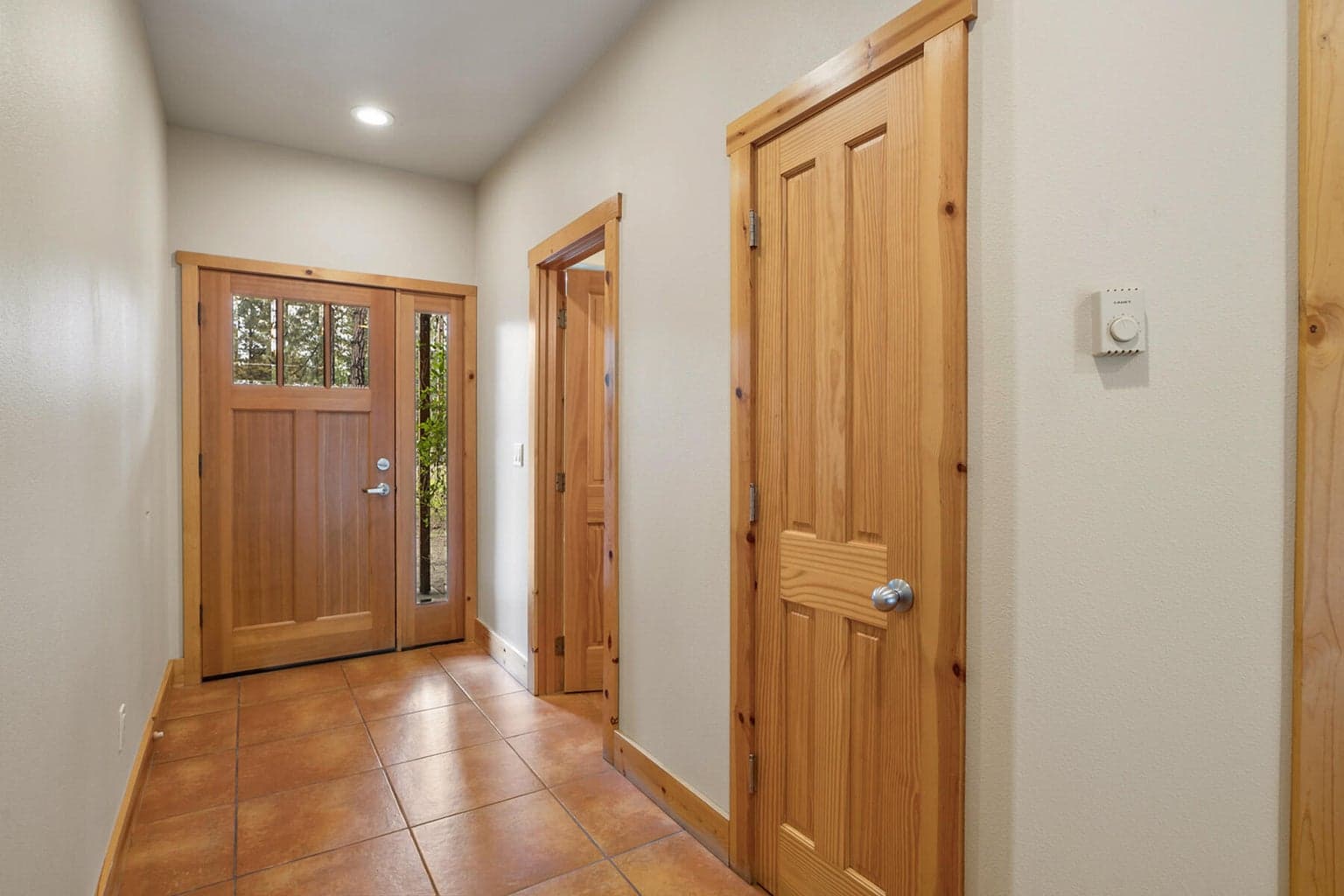 Photo of 60511 Umatilla Circle 8 of 43