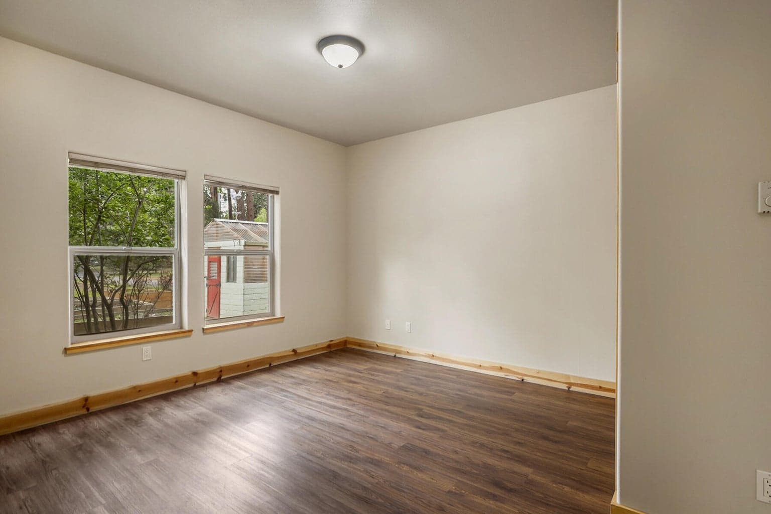 Photo of 60511 Umatilla Circle 10 of 43