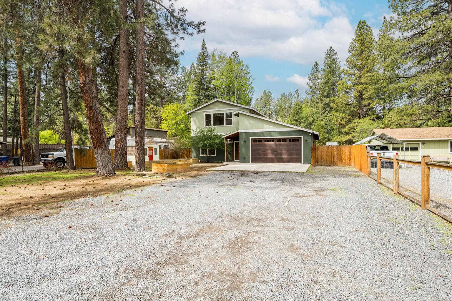 Photo of 60511 Umatilla Circle 39 of 43