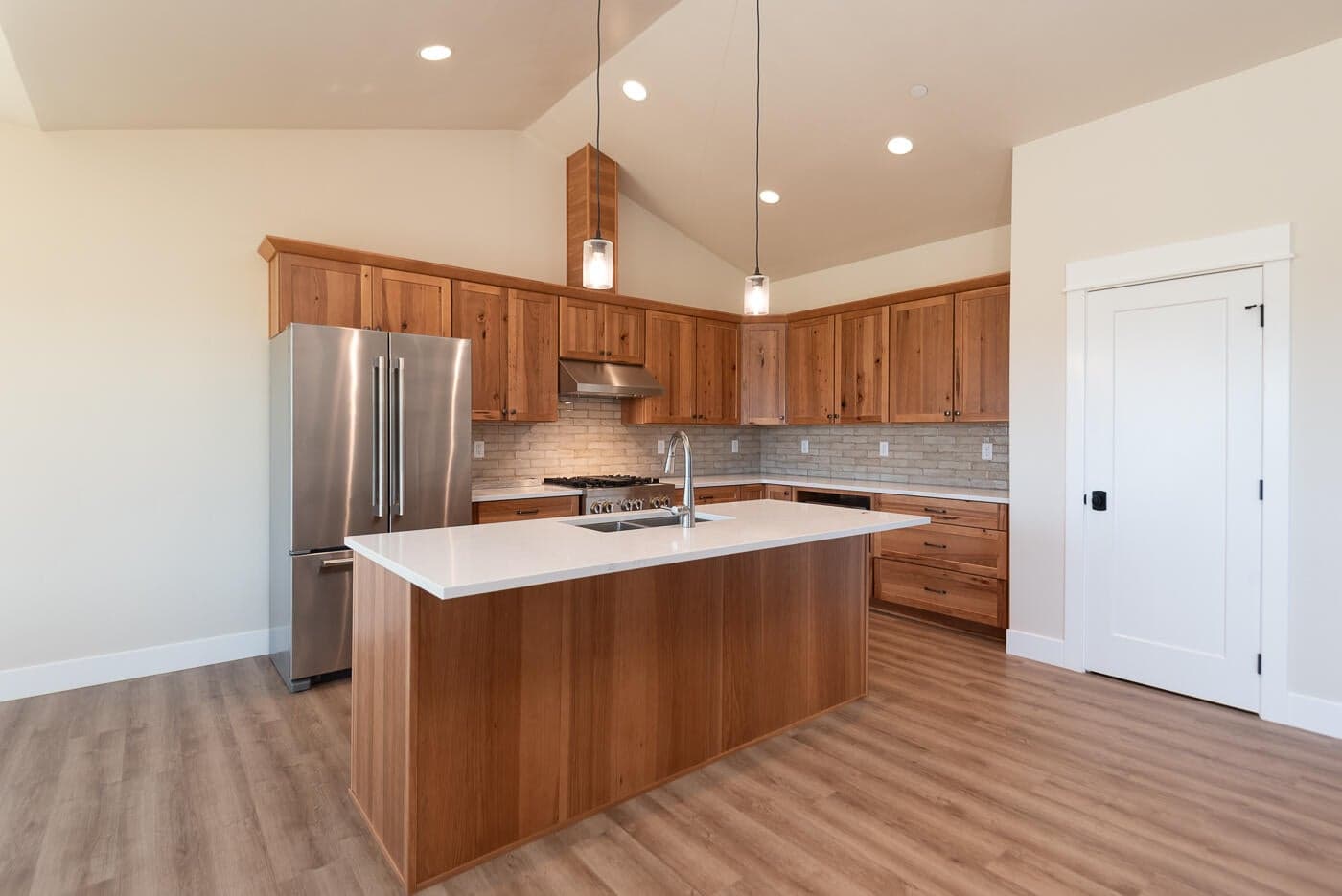 Photo of 1492 SE Texas Circle 14 of 40