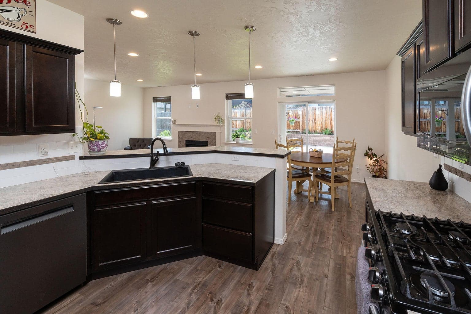 Photo of 3650 SW Pumice Place 7 of 24