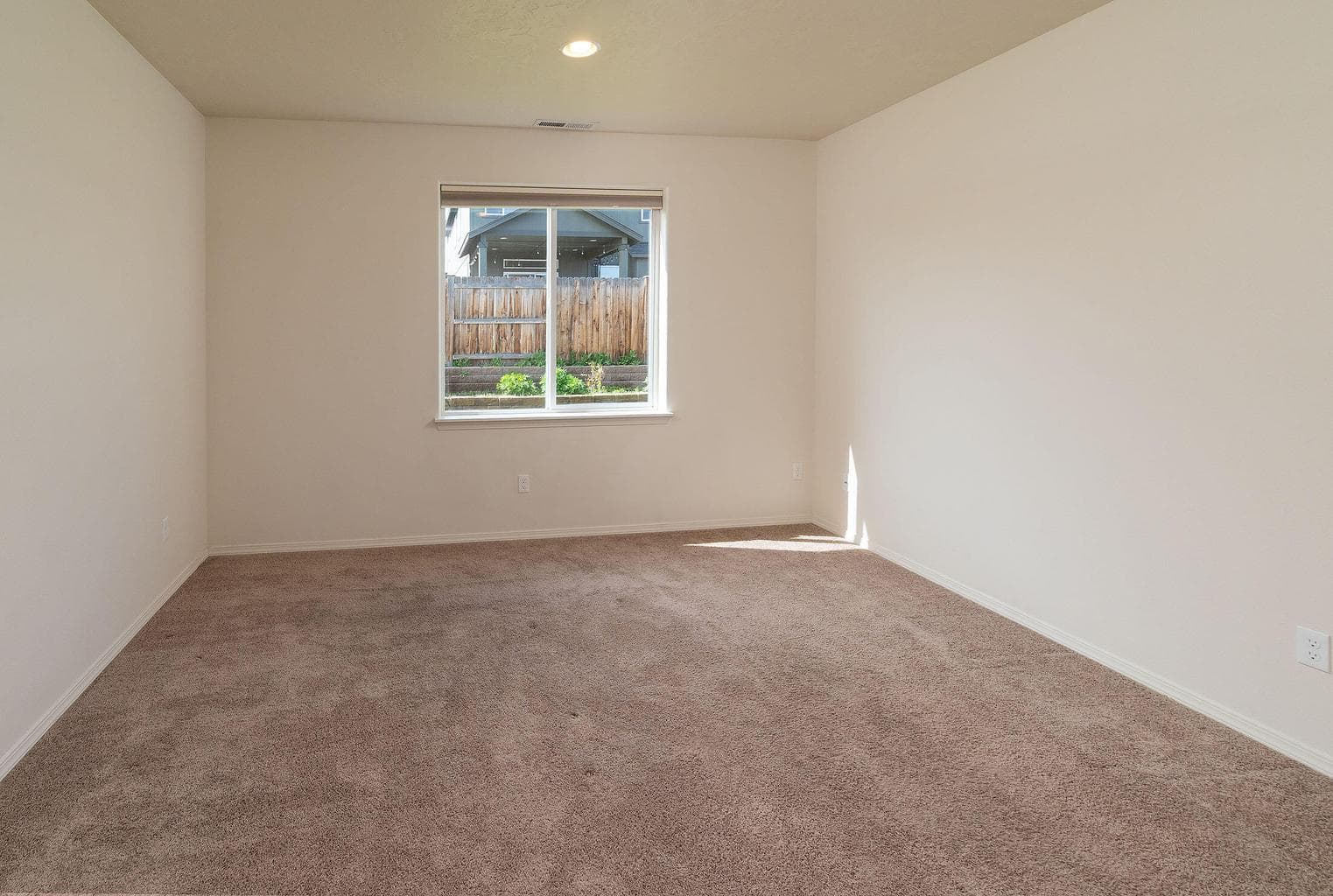 Photo of 3650 SW Pumice Place 9 of 24