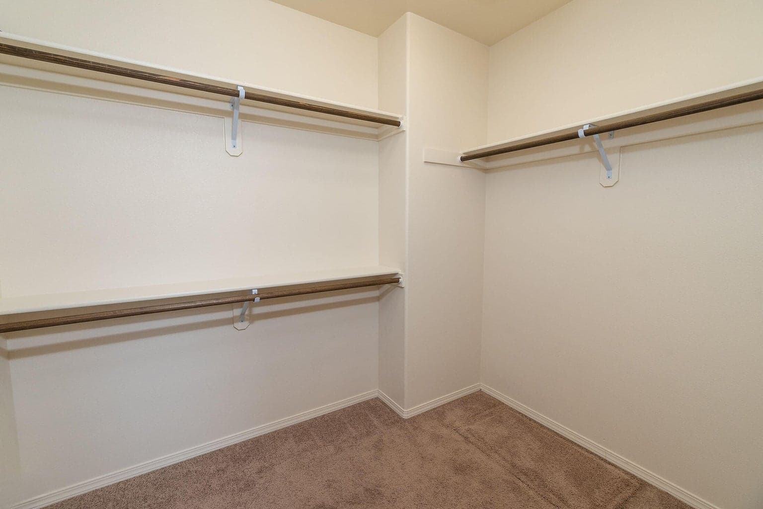 Photo of 3650 SW Pumice Place 12 of 24