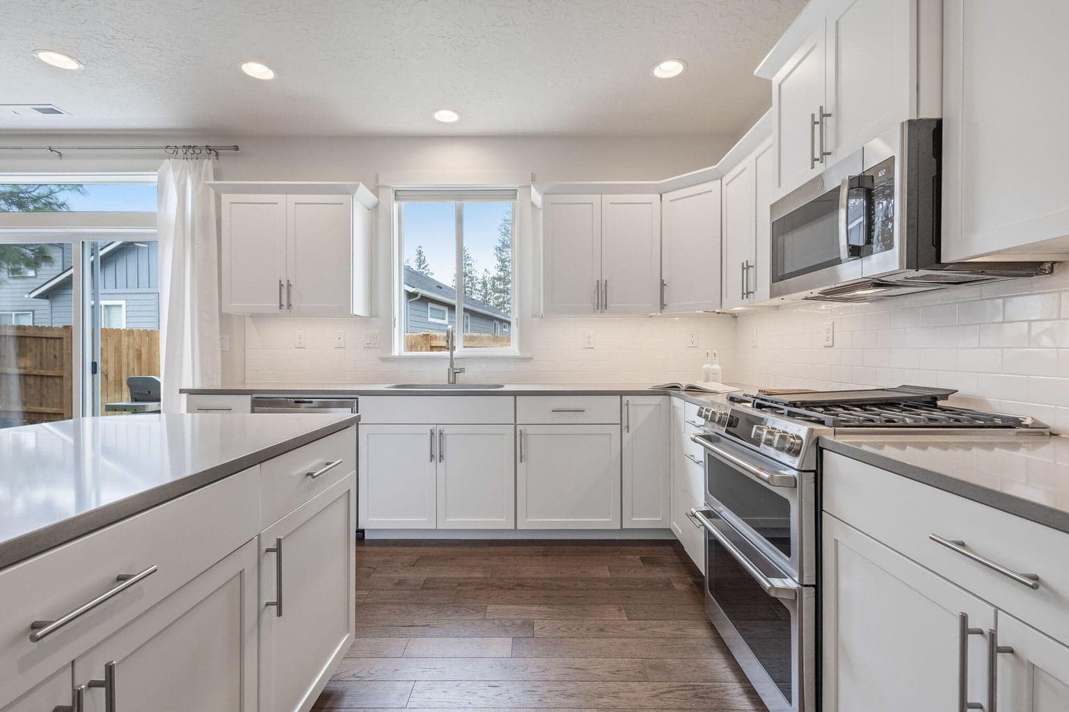 Photo of 619 N Willitts Street 21 of 46