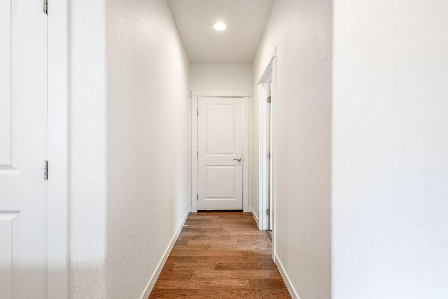Photo of 619 N Willitts Street 22 of 46