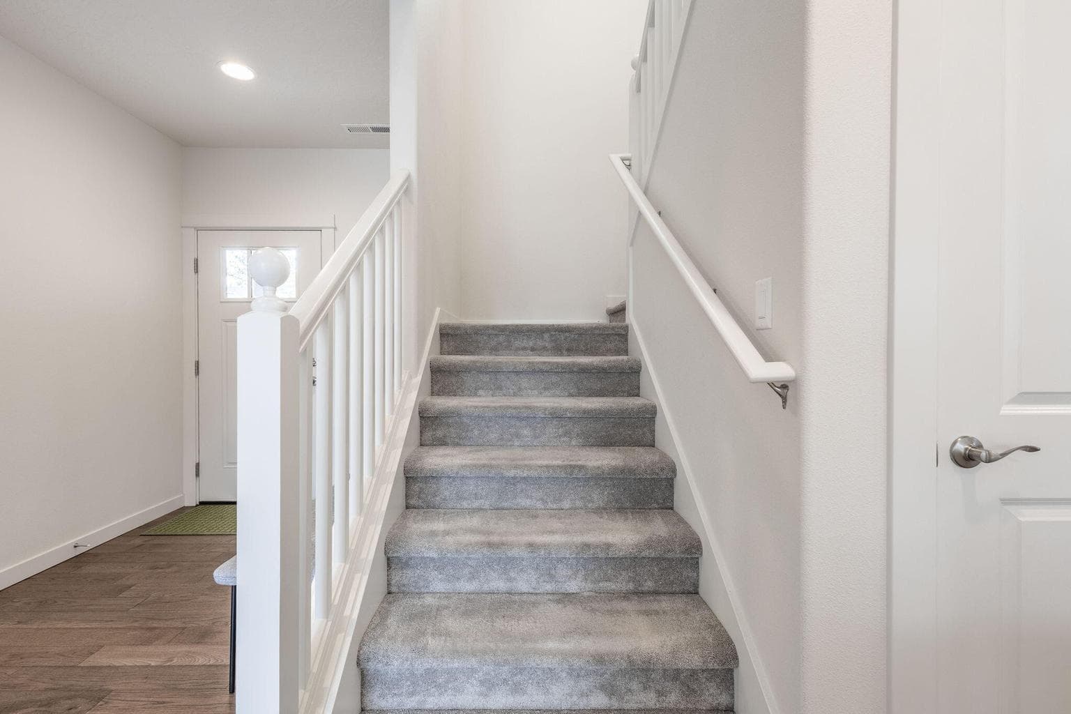 Photo of 619 N Willitts Street 24 of 46
