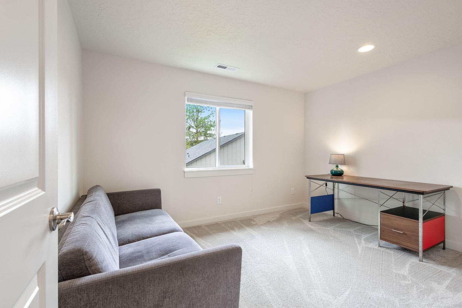 Photo of 619 N Willitts Street 35 of 46