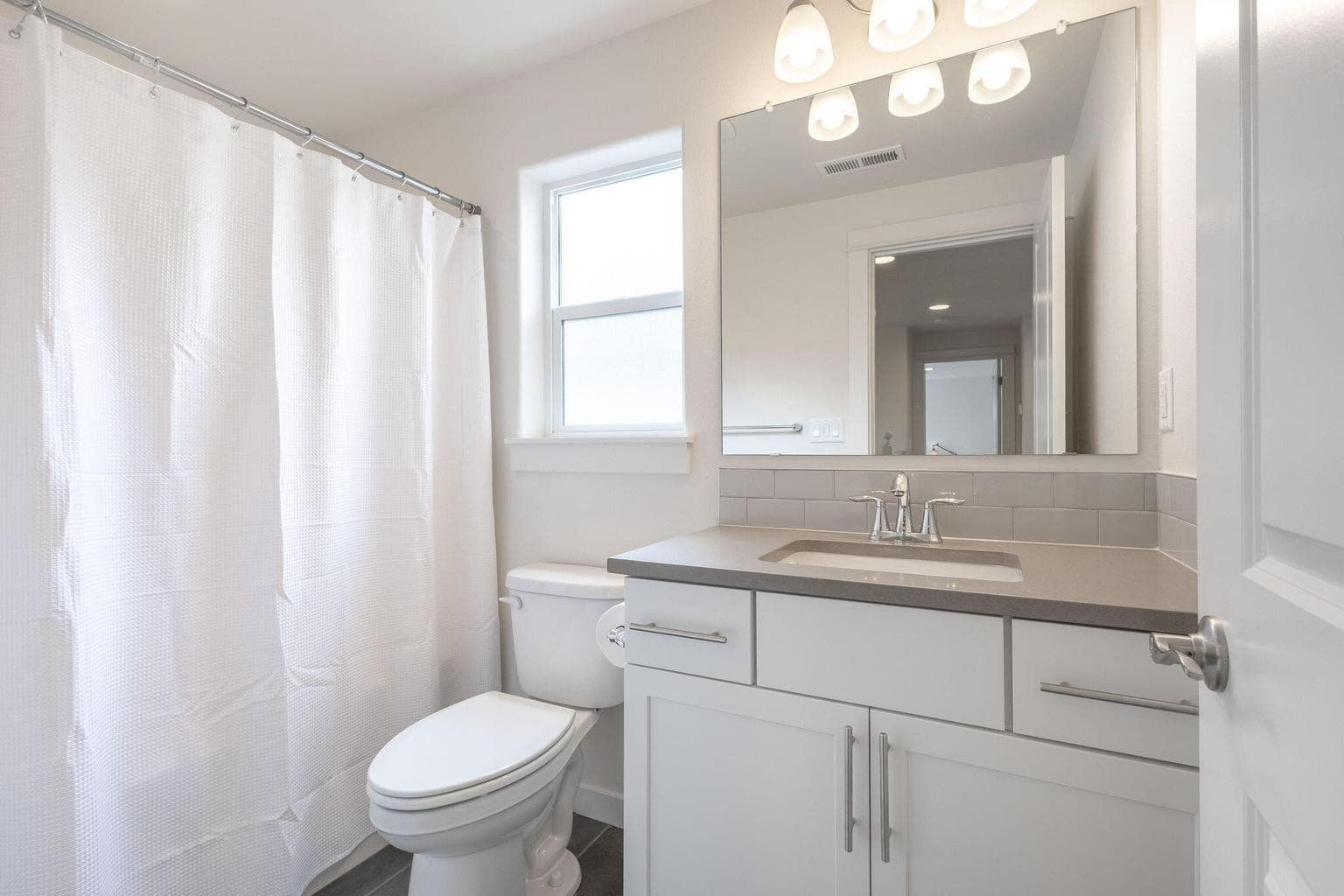 Photo of 619 N Willitts Street 36 of 46