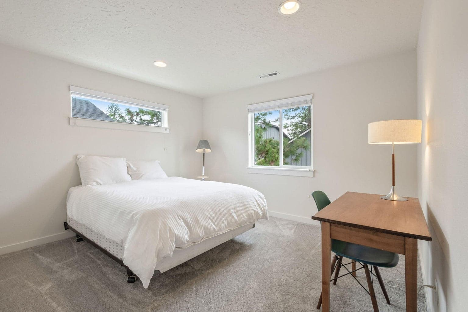 Photo of 619 N Willitts Street 37 of 46
