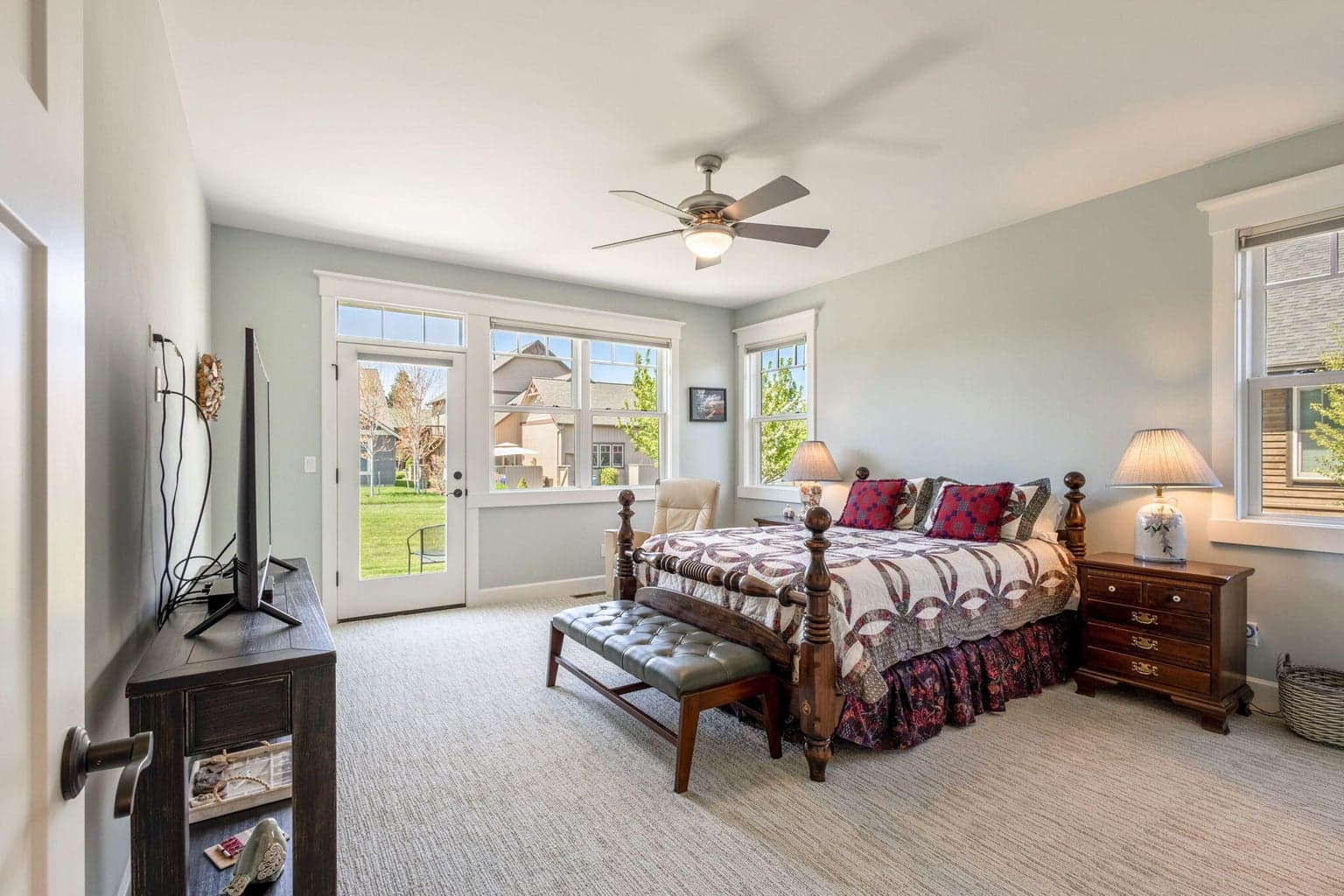 Photo of 549 S Birch Street 14 of 48