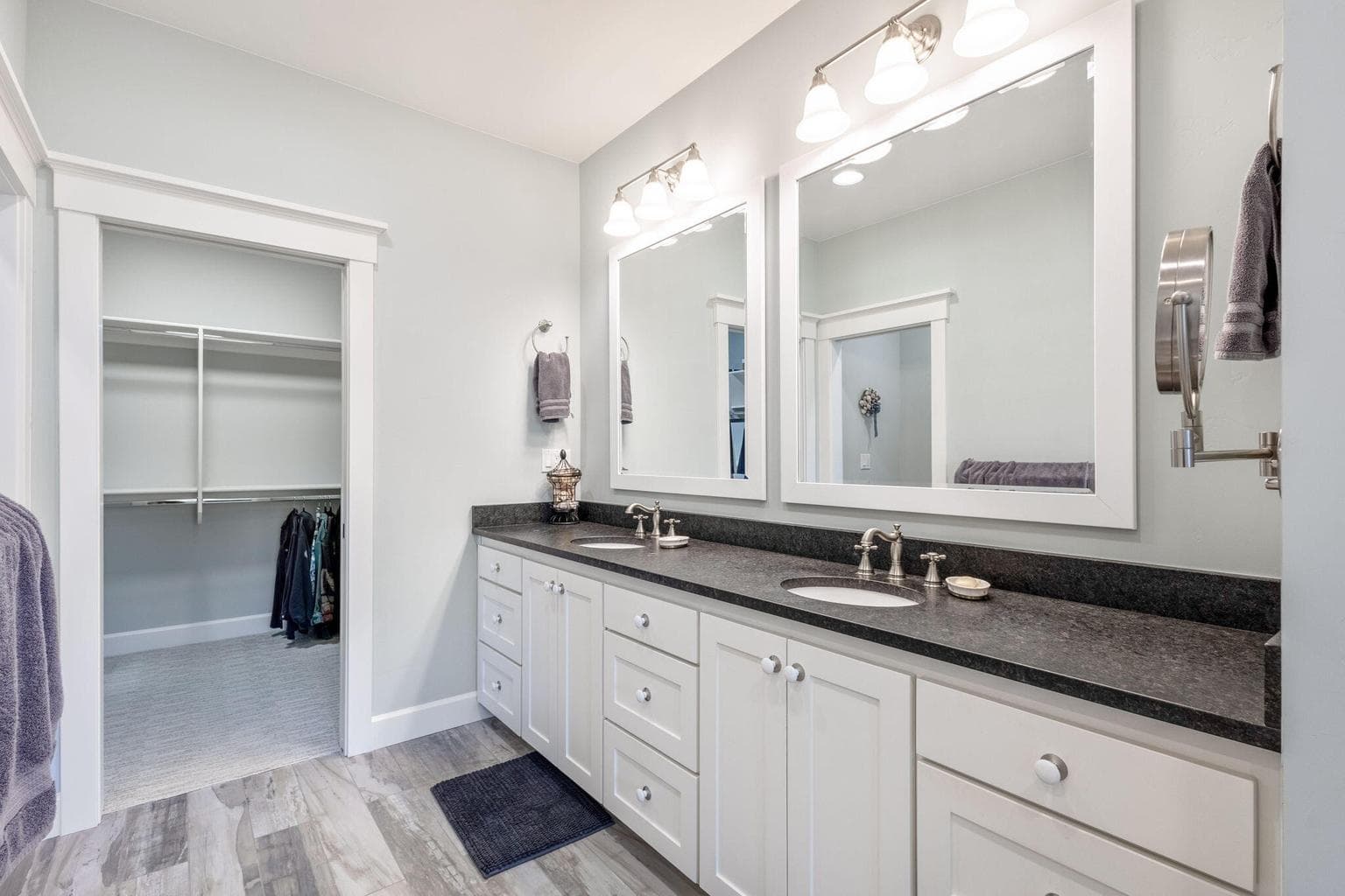 Photo of 549 S Birch Street 16 of 48