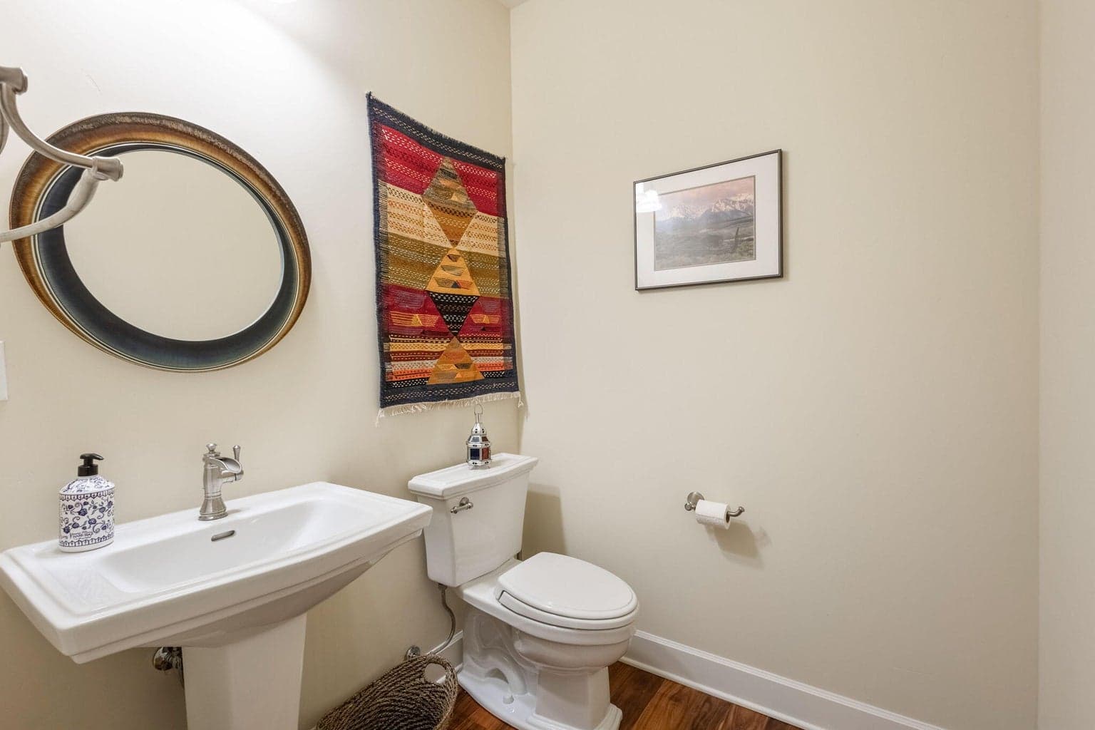 Photo of 549 S Birch Street 21 of 48