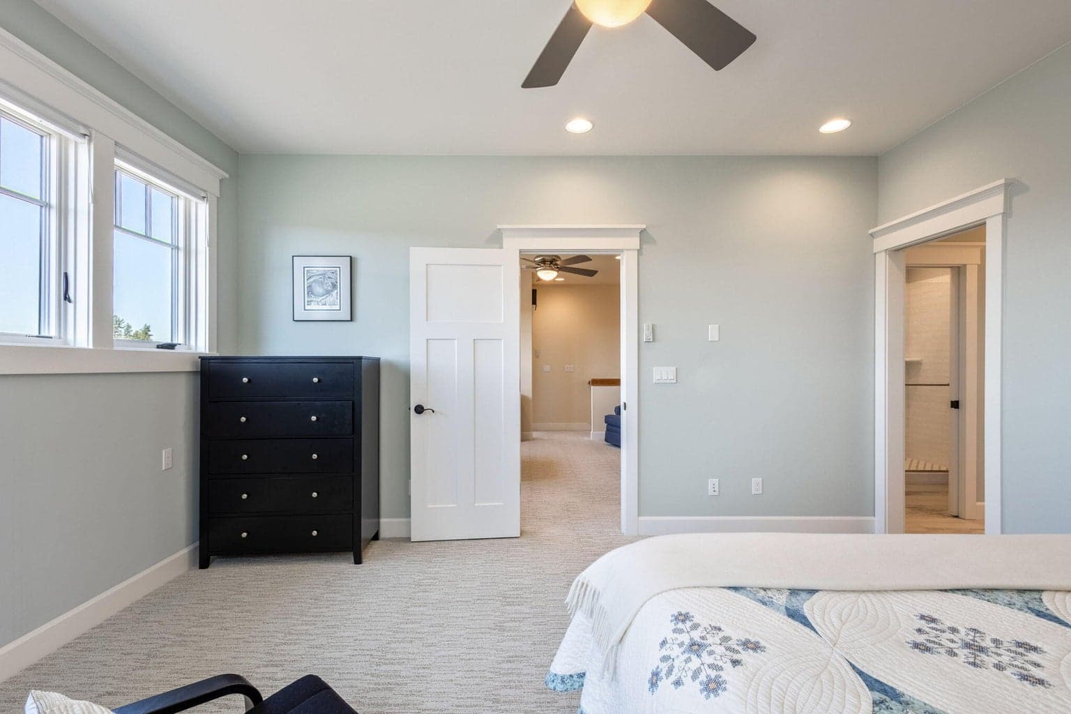 Photo of 549 S Birch Street 27 of 48