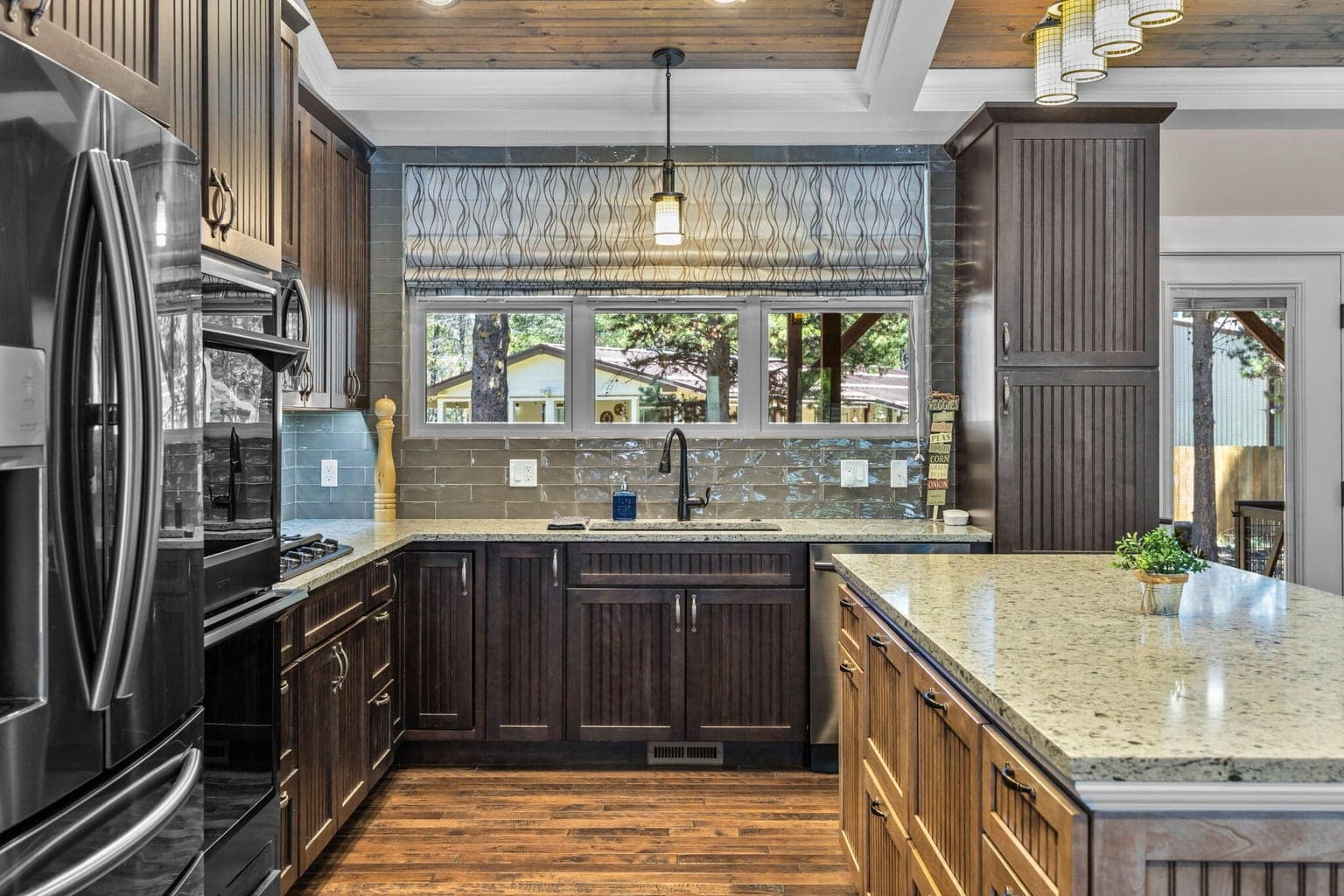 Photo of 52944 Plainview Drive 4 of 38