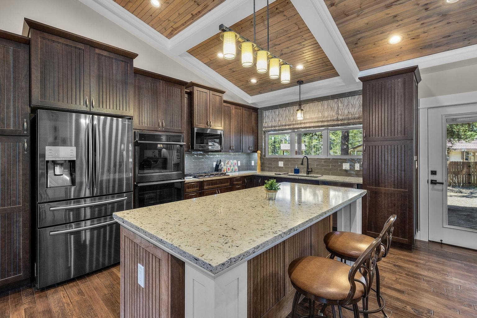 Photo of 52944 Plainview Drive 5 of 38