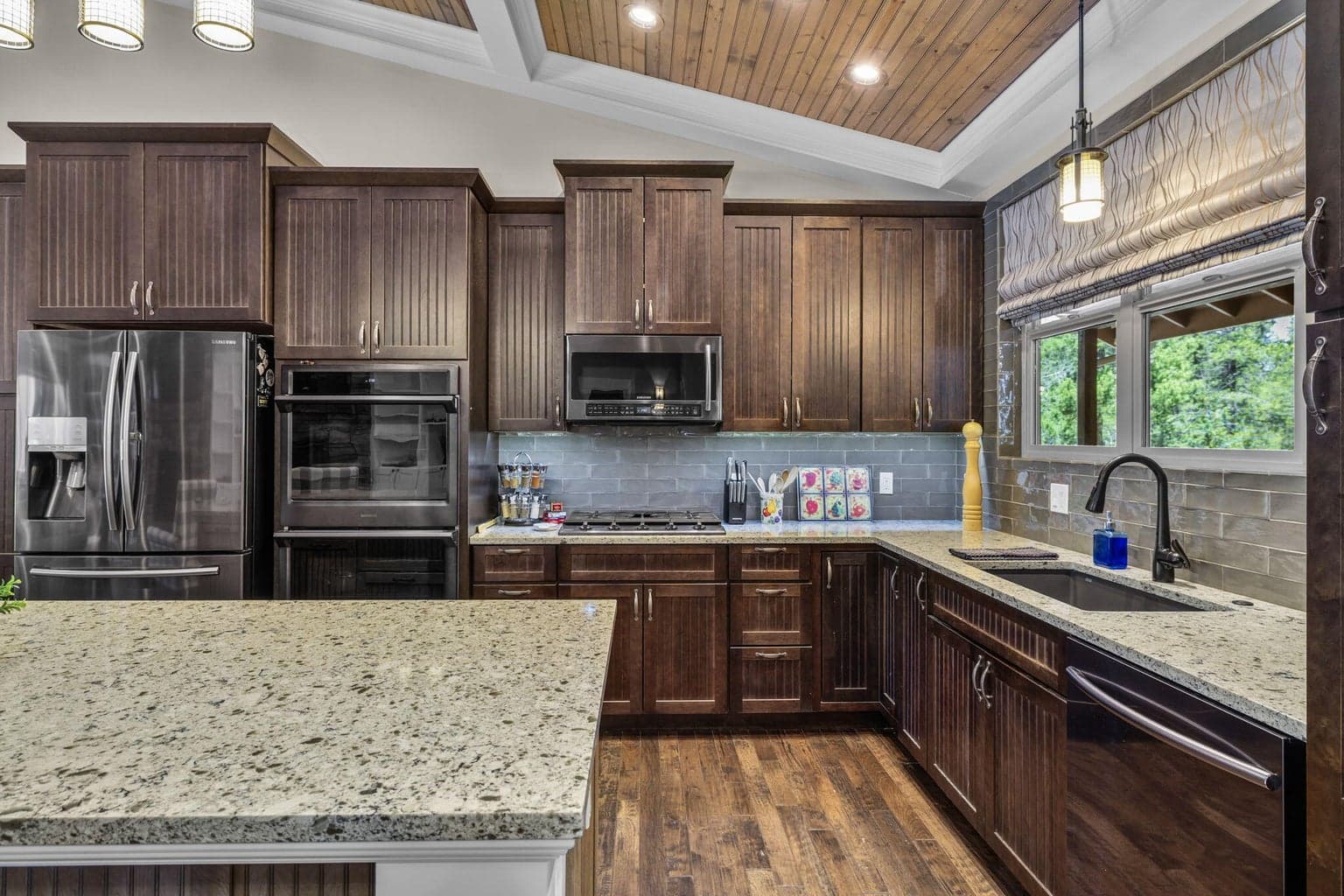 Photo of 52944 Plainview Drive 6 of 38