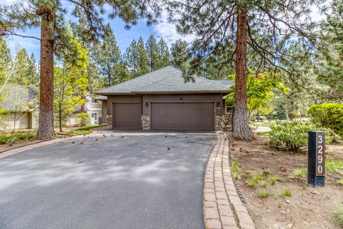 Photo of 3290 NW Massey Drive 23 of 25
