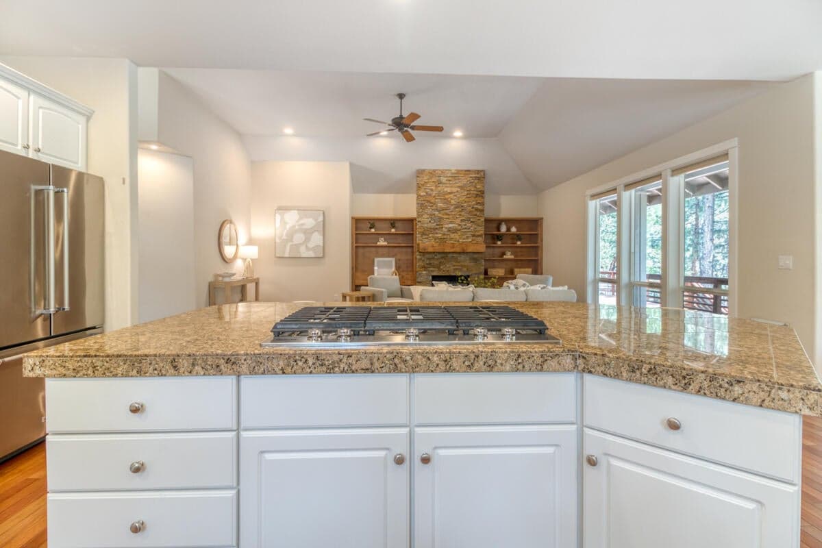 Photo of 3290 NW Massey Drive 9 of 25