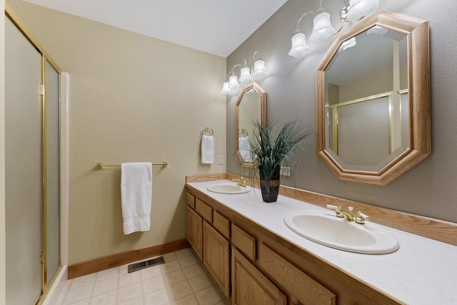 Photo of 63620 Hughes Road 20 of 51