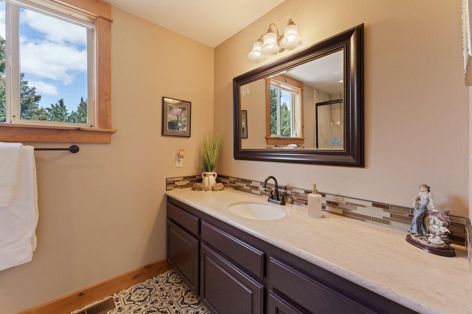 Photo of 63620 Hughes Road 26 of 51