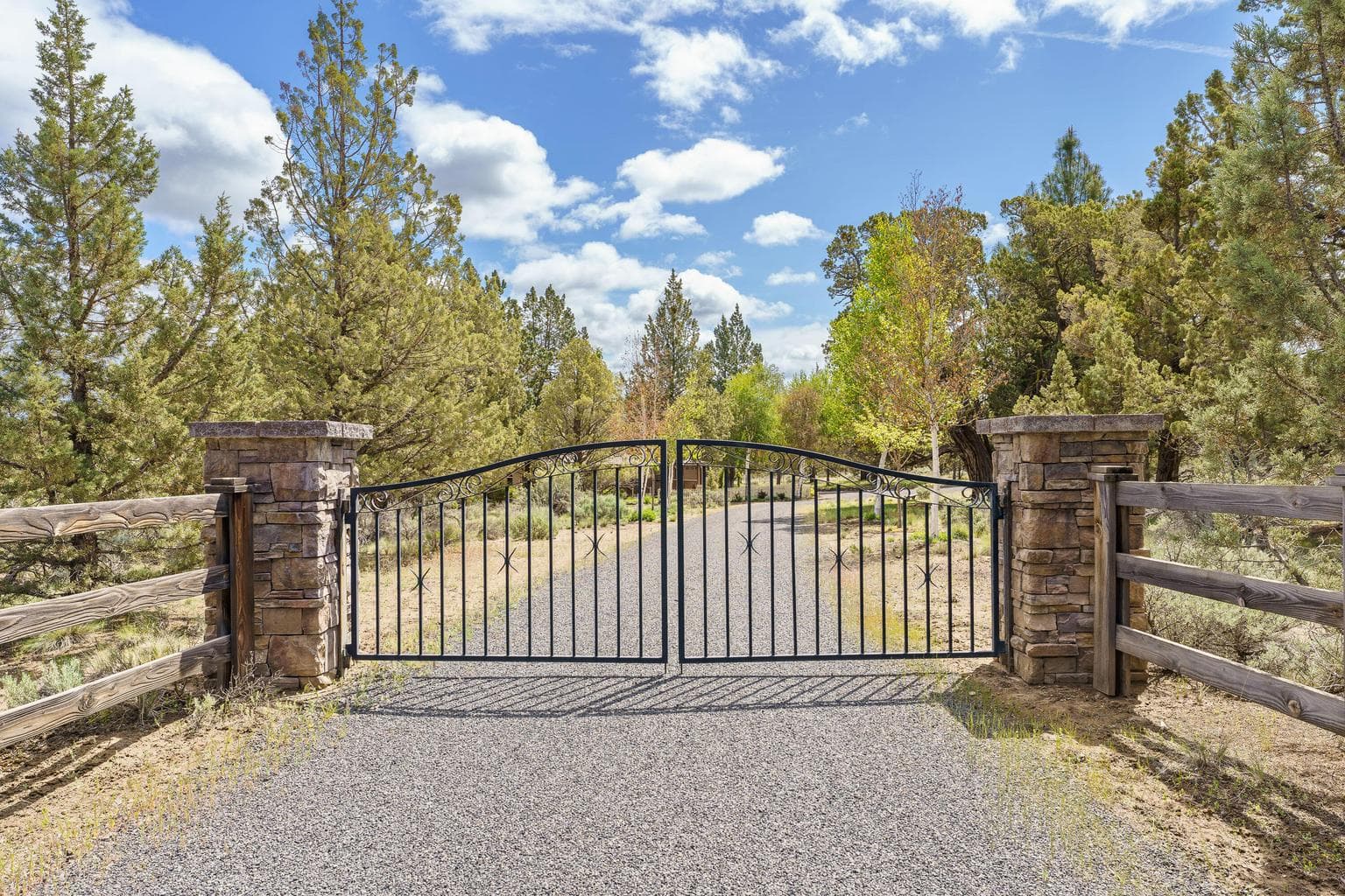 Photo of 63620 Hughes Road 31 of 51