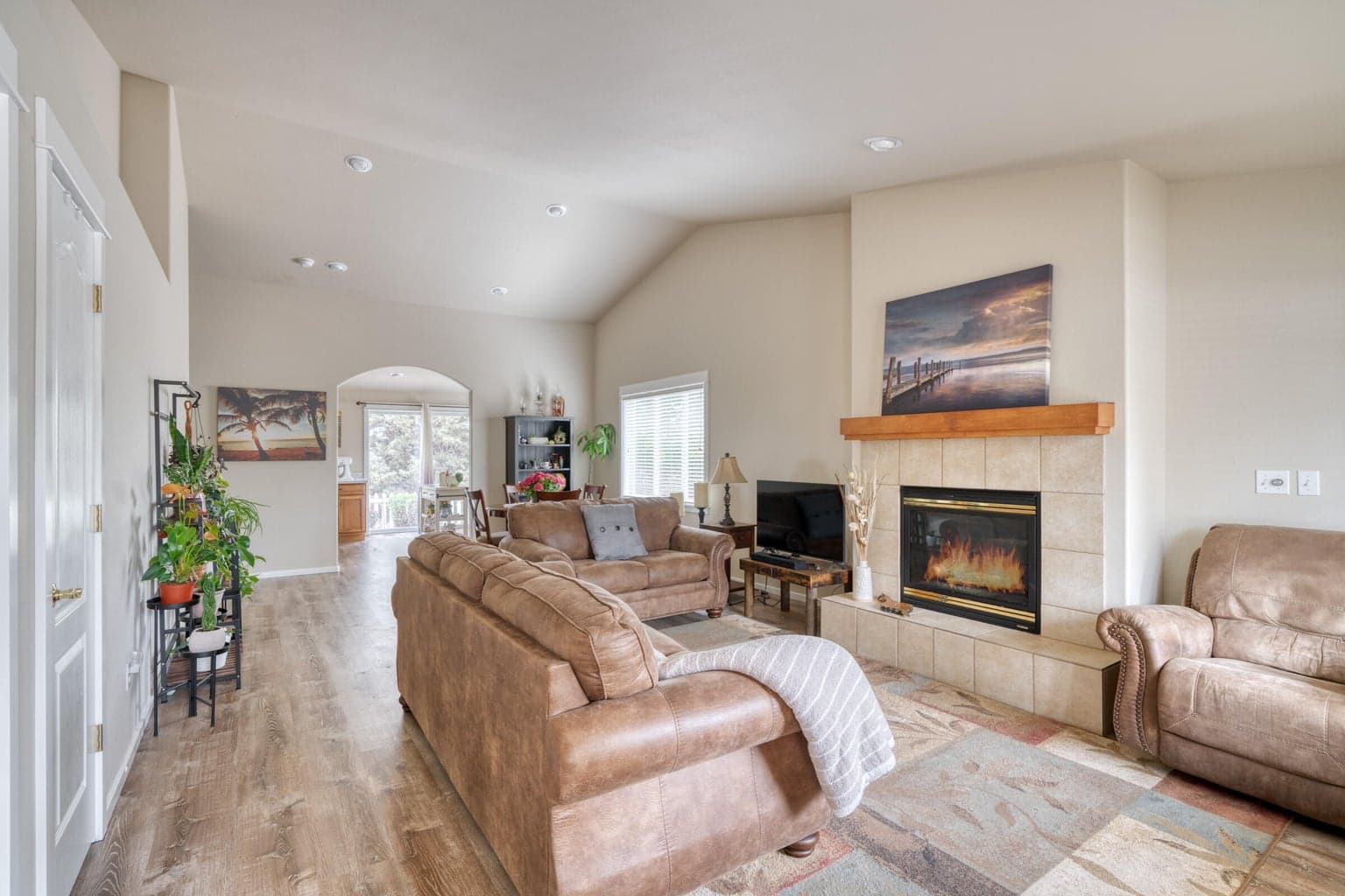 Photo of 3810 SW 30th Court SW 9 of 30