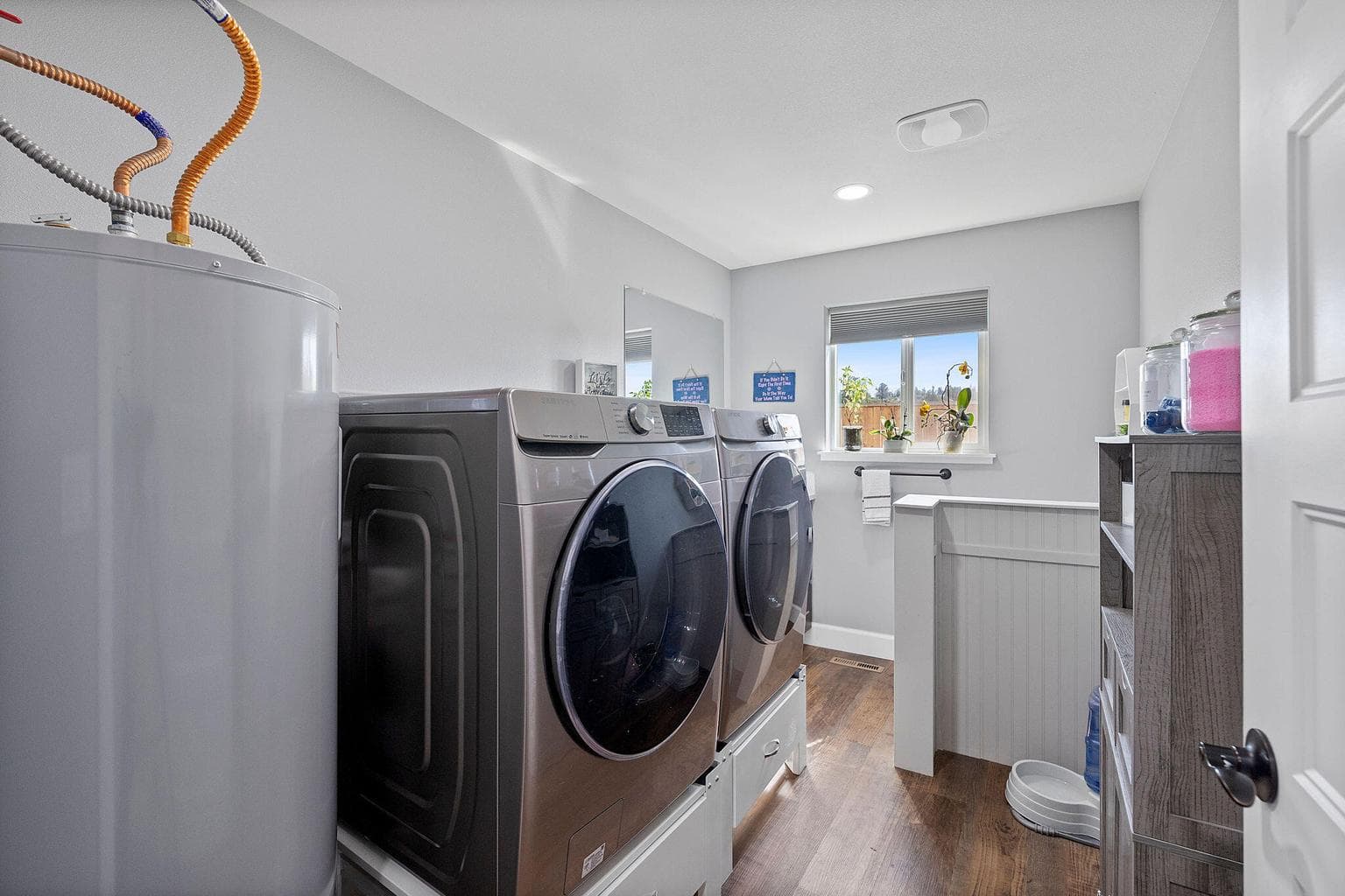 Laundry Room\Half Bath
