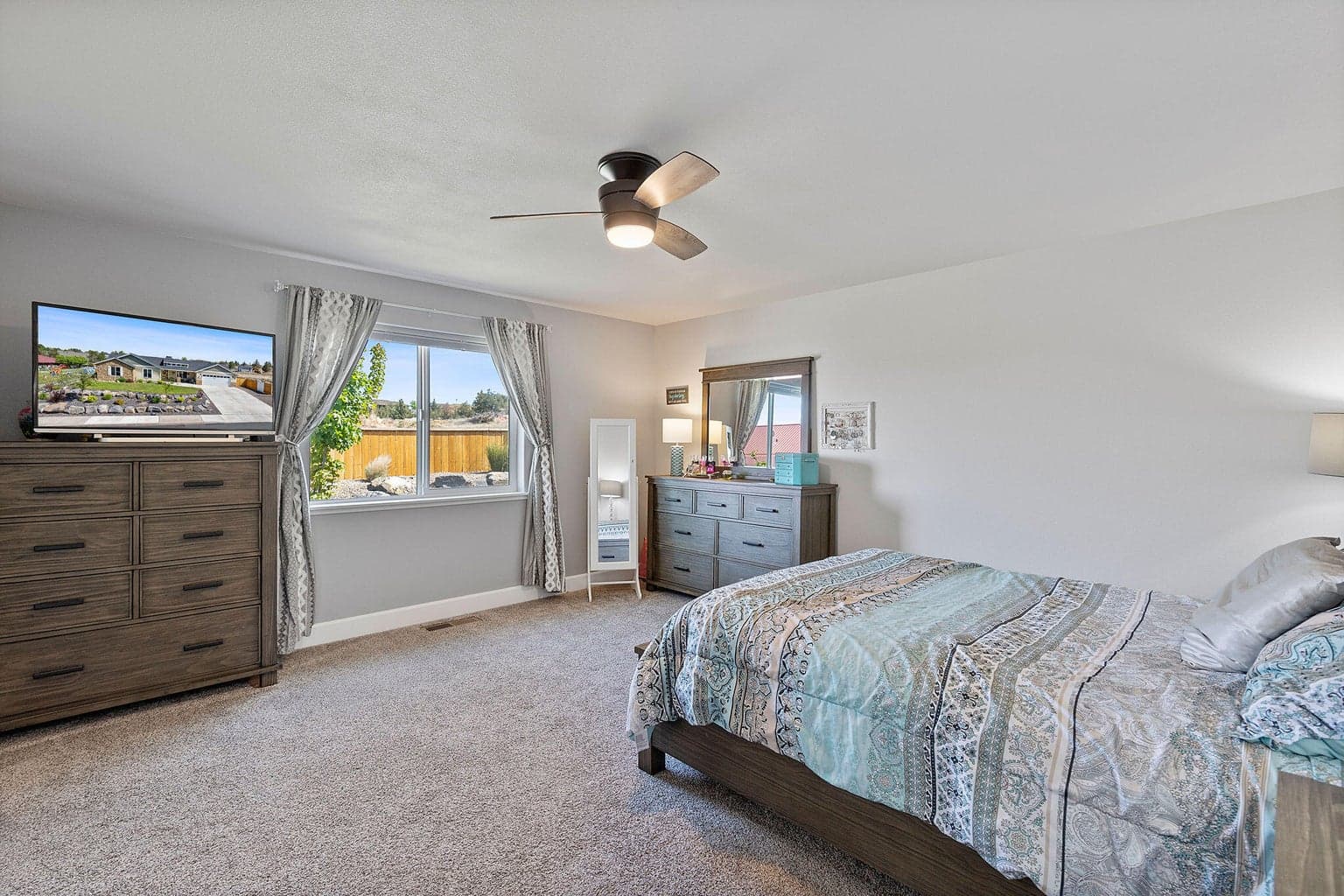 Large Master Bedroom