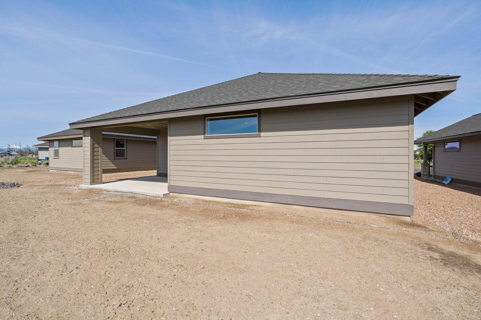 Photo of 2528 Redwood 4 of 32
