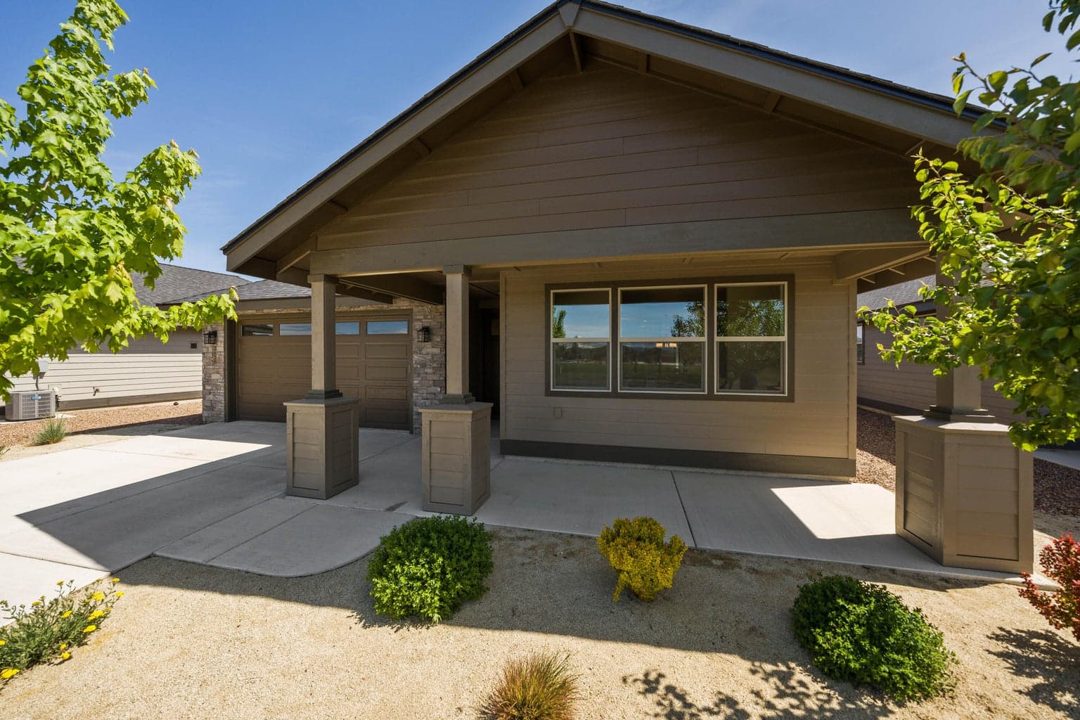 Photo of 2628 Redwood 4 of 36